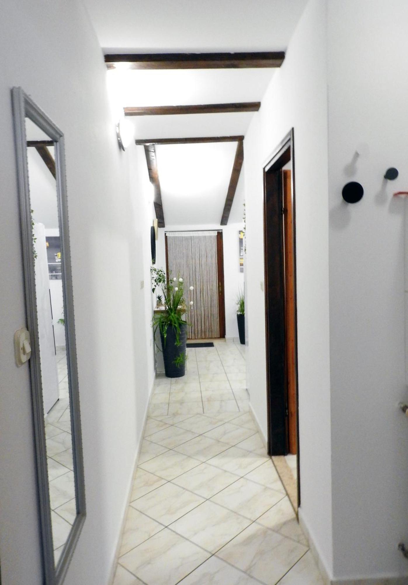 Apartman Ines- Stinjan Pula Exteriör bild